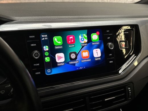 Volkswagen Polo 1.0 TSI Sportline (VIRTUAL COCKPIT, ZWART HEMEL, LEDER, APPLE CARPLAY, GROOT NAVI, SPORTSTOELEN, ... ActivLease financial lease