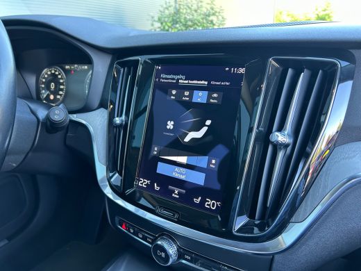 Volvo  V60 2.0 B3 Inscription | Pano | HU-Display | 360 camera | Trekhaak | Memory | Standkachel | ActivLease financial lease
