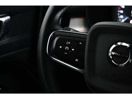 Volvo  XC40 1.5 T4 Core | Achteruitrijcamera | Apple Carplay/Android Auto | Verwarmd stuurwiel | Cruise contr... ActivLease financial lease