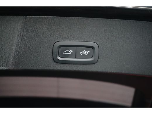 Volvo  XC40 1.5 T4 Core | Achteruitrijcamera | Apple Carplay/Android Auto | Verwarmd stuurwiel | Cruise contr... ActivLease financial lease