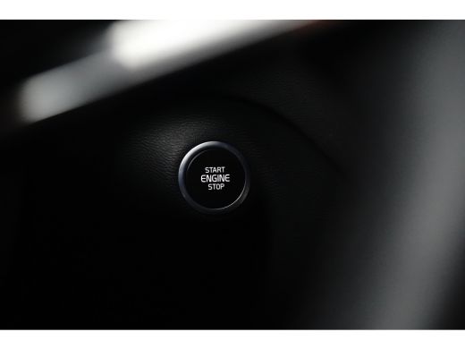 Volvo  XC40 1.5 T4 Core | Achteruitrijcamera | Apple Carplay/Android Auto | Verwarmd stuurwiel | Cruise contr... ActivLease financial lease