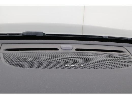 Volvo  XC40 1.5 T5 Plug-in hybrid Plus Dark | Harman Kardon | BLIS | Cruise Adaptief | ActivLease financial lease