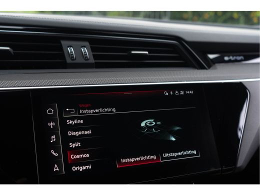 Audi e-tron S Quattro 371kW / Luchtvering/ Standkachel/ Panoramadak/ Trekhaak/ 371kW (504PK) ActivLease financial lease