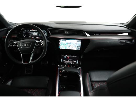 Audi Q8 e-tron 55 quattro S Edition Competition 115 kWh 408PK | Panorama Dak | B&O | Luxe Ledere Bekleding | Hea... ActivLease financial lease