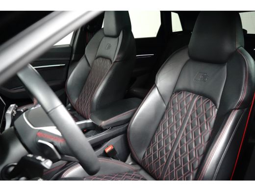 Audi Q8 e-tron 55 quattro S Edition Competition 115 kWh 408PK | Panorama Dak | B&O | Luxe Ledere Bekleding | Hea... ActivLease financial lease