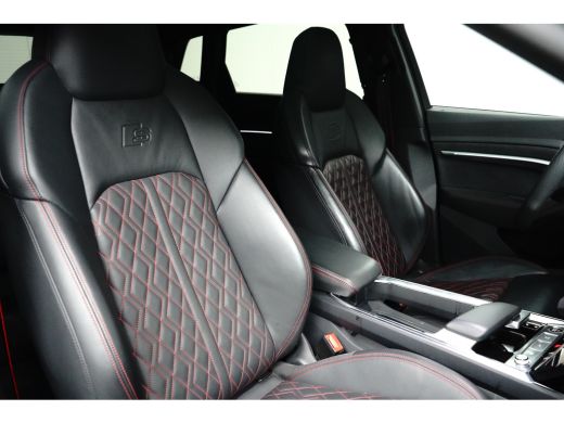 Audi Q8 e-tron 55 quattro S Edition Competition 115 kWh 408PK | Panorama Dak | B&O | Luxe Ledere Bekleding | Hea... ActivLease financial lease