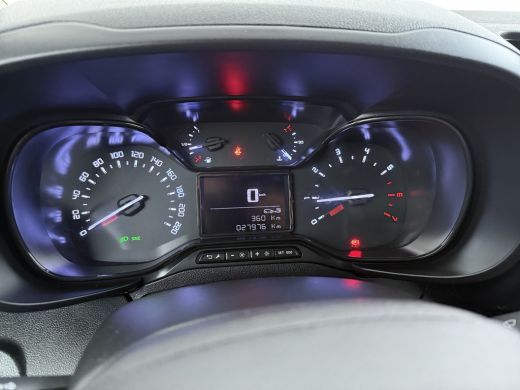 Citroën Berlingo 1.5 BlueHDi 100 S&S L1 | Cruise control | Houten vloer in laadruimte | Parkeersensor achter ActivLease financial lease