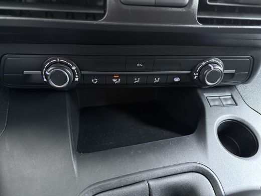 Citroën Berlingo 1.5 BlueHDi 100 S&S L1 | Cruise control | Houten vloer in laadruimte | Parkeersensor achter ActivLease financial lease