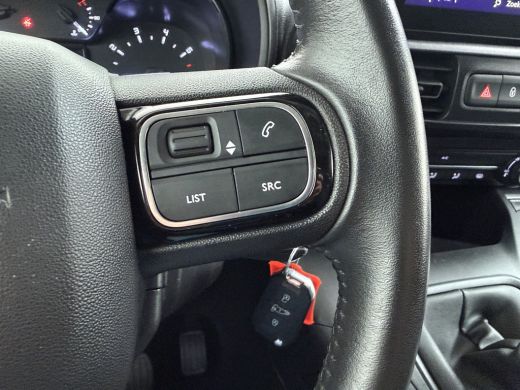 Citroën Berlingo 1.5 BlueHDi 100 S&S L1 | Cruise control | Houten vloer in laadruimte | Parkeersensor achter ActivLease financial lease