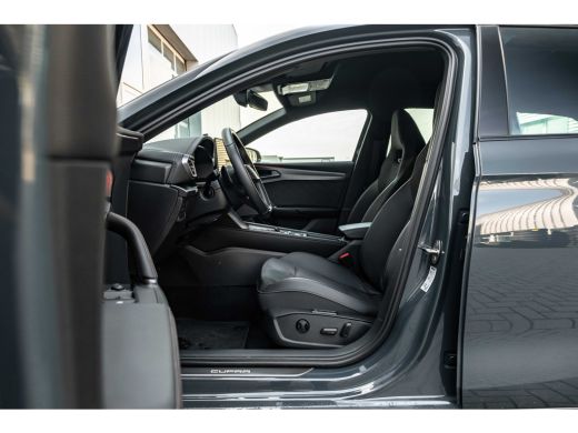 CUPRA Leon Sportstourer 1.5 TSI 272PK PHEV e-Hybrid VZ Performance | Achteruitrijcamera | Navigatie | Apple carplay Andro... ActivLease financial lease