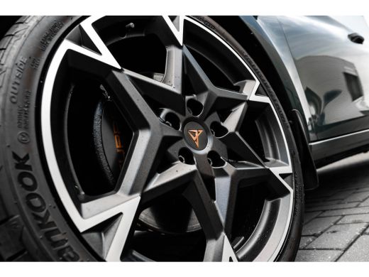 CUPRA Leon Sportstourer 1.5 TSI 272PK PHEV e-Hybrid VZ Performance | Achteruitrijcamera | Navigatie | Apple carplay Andro... ActivLease financial lease