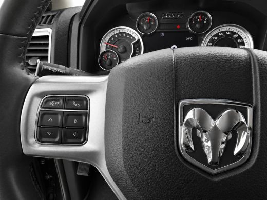 Dodge Ram 1500 1500 5.7 V8 4x4 Crew Cab 5'7 Laramie | Trekhaak | Tonneau cover | extra LPG 200L | Wide boddy | F... ActivLease financial lease
