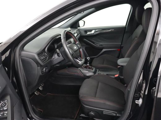 Ford Focus 1.0 EcoBoost Hybrid ST Line X | 68.600km NAP | Trekhaak | Carplay | B&O Sound | Camera | Keyless ... ActivLease financial lease