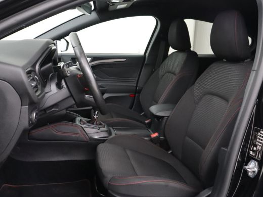 Ford Focus 1.0 EcoBoost Hybrid ST Line X | 68.600km NAP | Trekhaak | Carplay | B&O Sound | Camera | Keyless ... ActivLease financial lease