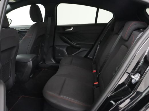 Ford Focus 1.0 EcoBoost Hybrid ST Line X | 68.600km NAP | Trekhaak | Carplay | B&O Sound | Camera | Keyless ... ActivLease financial lease