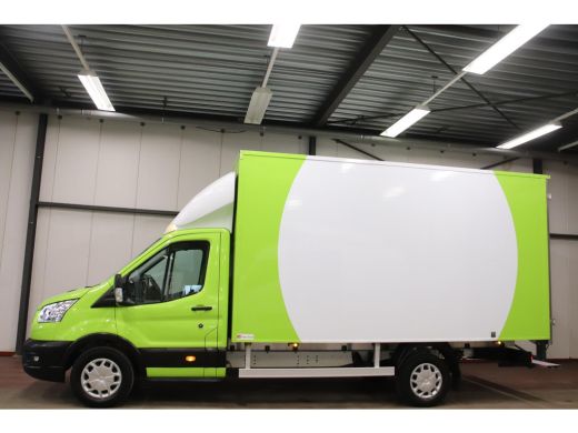 Ford Transit AUTOMAAT BAKWAGEN MEUBELBAK Ford Transit BAKWAGEN MEUBELBAK FINANCIAL LEASE 325 EURO P/M ActivLease financial lease
