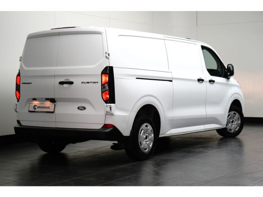 Ford Transit Custom 300 2.0 TDCI L2H1 Trend 136PK Leder | Camera | Apple Carplay/Android ActivLease financial lease