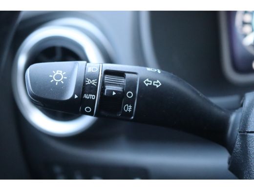 Hyundai Kona Hyundai Kona EV Fashion 64 kWh Adaptive-cruise/Carplay/Camera/Winter-pack ActivLease financial lease