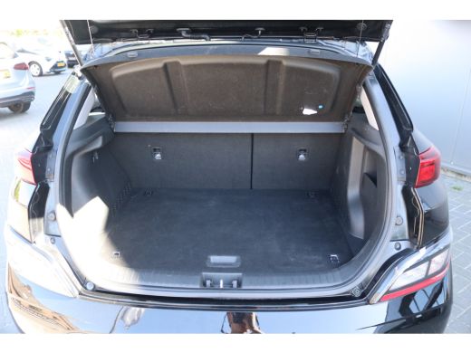 Hyundai Kona Hyundai Kona EV Fashion 64 kWh Adaptive-cruise/Carplay/Camera/Winter-pack ActivLease financial lease