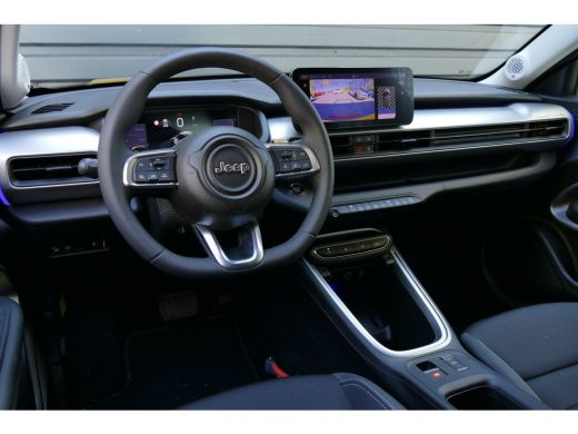 Jeep Avenger 1.2 E-HYBRID 110PK SUMMIT AUTOMAAT / NAVI / CLIMA / CAMERA / 18"LMV / ELEKTR. ACHTERKLEP / JBL AU... ActivLease financial lease