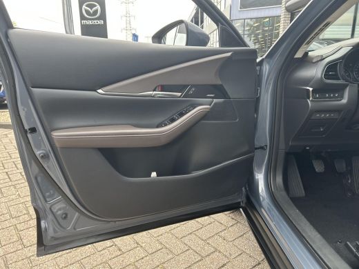 Mazda CX-30 2.0 e-SkyActiv-X M Hybrid Luxury ActivLease financial lease