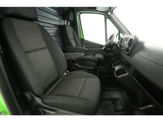 Mercedes-Benz Sprinter RWD 317 CDI 170PK L2H1 | Aut. | Camera | Carplay | Parkeersens. ActivLease financial lease