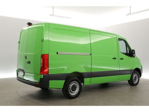 Mercedes-Benz Sprinter RWD 317 CDI 170PK L2H1 | Aut. | Camera | Carplay | Parkeersens. ActivLease financial lease