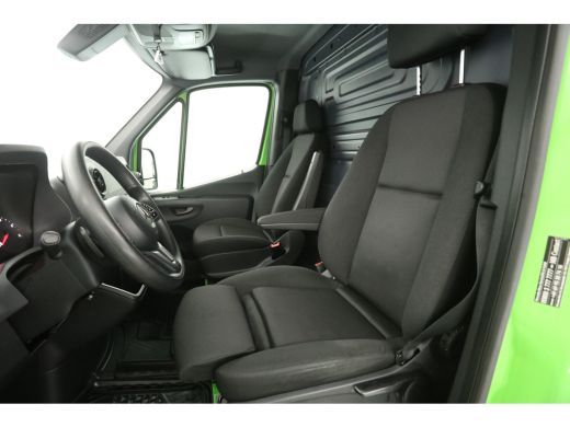 Mercedes-Benz Sprinter RWD 317 CDI 170PK L2H1 | Aut. | Camera | Carplay | Parkeersens. ActivLease financial lease