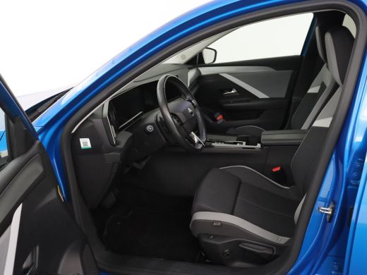 Opel Astra 1.6 Hybrid Business Edition | SOH 96,1% | Stoelverwarming | Adaptive cruise | Carplay | Camera | ... ActivLease financial lease