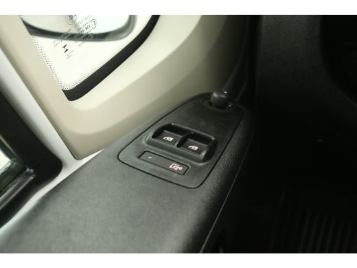 Opel Movano 2.2D 165 Zwaar L4H2 3.5t | 3000KG Trekgew. | Airco | Cruise | 3 Zits | Parkeersens. ActivLease financial lease
