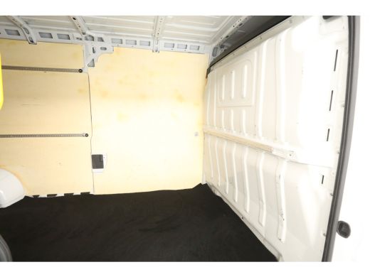 Opel Movano 2.2D 165 Zwaar L4H2 3.5t | 3000KG Trekgew. | Airco | Cruise | 3 Zits | Parkeersens. ActivLease financial lease