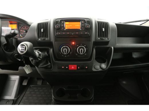 Opel Movano 2.2D 165PK L4H2 | 3000kg Trekgew. | Airco | Cruise | 3 Zits | Parkeersens. | Stoelverw. ActivLease financial lease