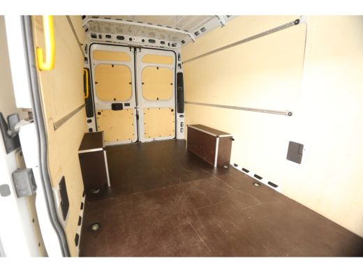 Opel Movano 2.2D 165PK L4H2 | 3000kg Trekgew. | Airco | Cruise | 3 Zits | Parkeersens. | Stoelverw. ActivLease financial lease