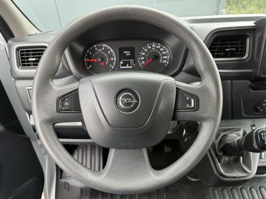 Opel Movano 2.3 Turbo 150 PK / L2H2 / INRICHTING / RVS IMPERIAAL + LADDER / 2.5 TONS TREKHAAK / AIRCO / CRUIS... ActivLease financial lease