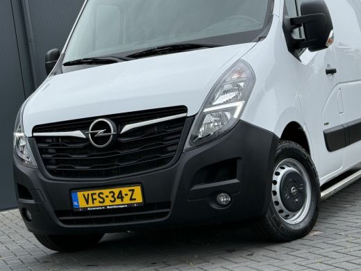 Opel Movano 2.3 Turbo 150 PK / L2H2 / INRICHTING / RVS IMPERIAAL + LADDER / 2.5 TONS TREKHAAK / AIRCO / CRUIS... ActivLease financial lease