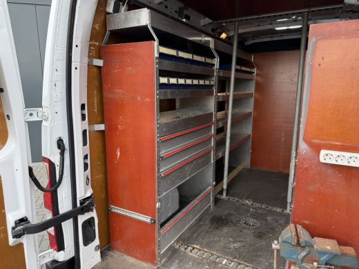 Opel Movano 2.3 Turbo 150 PK / L2H2 / INRICHTING / RVS IMPERIAAL + LADDER / 2.5 TONS TREKHAAK / AIRCO / CRUIS... ActivLease financial lease