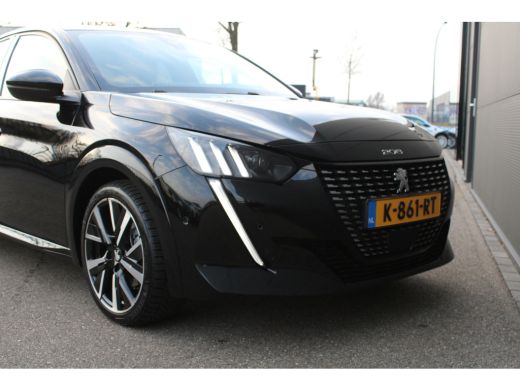 Peugeot 208 1.2 PureTech GT Pack | Automaat | 130pk | Navigatie | Camera | Panoramadak | Stoelverwarming | Fu... ActivLease financial lease