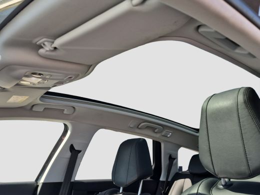 Peugeot 308 SW 1.2 PureTech Blue Lease Premium | Achteruitrijcamera | Airco (automatisch) | Apple Carplay/And... ActivLease financial lease