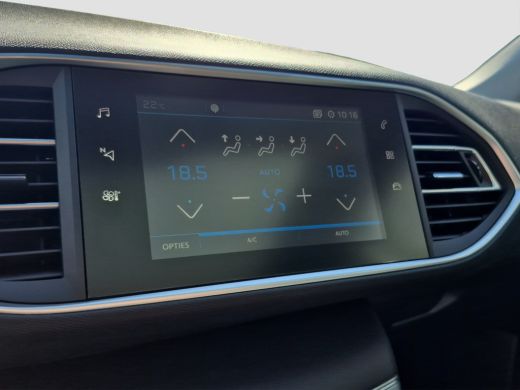 Peugeot 308 SW 1.2 PureTech Blue Lease Premium | Achteruitrijcamera | Airco (automatisch) | Apple Carplay/And... ActivLease financial lease