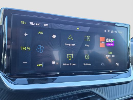 Peugeot e-2008 EV GT 54 kWh SOH 98% | Airco (automatisch) | Apple Carplay/Android Auto|telefoonintegratie premiu... ActivLease financial lease