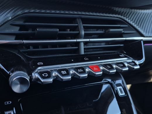 Peugeot e-2008 EV GT 54 kWh SOH 98% | Airco (automatisch) | Apple Carplay/Android Auto|telefoonintegratie premiu... ActivLease financial lease