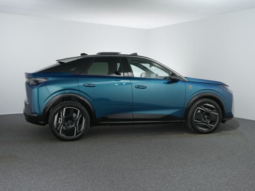 Peugeot e-3008 GT Exclusive | Elektrische parkeerrem | Extra getinte achterste zijruiten en achterruit ActivLease financial lease