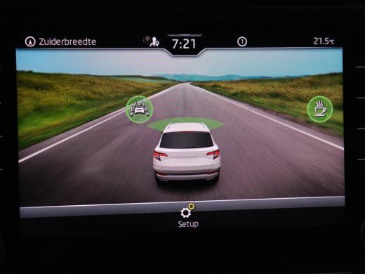 Skoda Karoq 1.5 TSI Business Edition | Panoramadak | Stoelverwarming | Carplay | Navigatie | Parkeerhulp | Cl... ActivLease financial lease