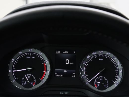Skoda Karoq 1.5 TSI Business Edition | Panoramadak | Stoelverwarming | Carplay | Navigatie | Parkeerhulp | Cl... ActivLease financial lease