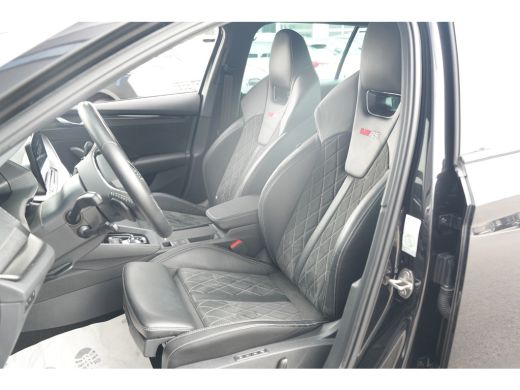 Skoda Octavia Combi 1.4 TSI iV 245pk RS | Adaptive Cruise | Head-Up | Stoelen Elektrisch | Keyless | Stuur & St... ActivLease financial lease