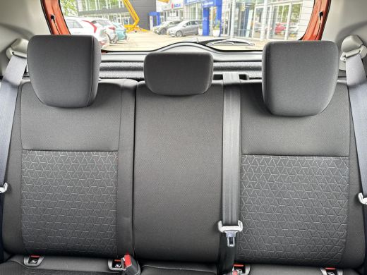 Suzuki Swift 1.2 Comfort Smart Hybrid 50 jaar Oostendorp Jubileum editie | Met extra accessoires |Prijs is inc... ActivLease financial lease