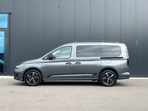Volkswagen Caddy Limited Edition 1.5 e-Hybrid | 7 Persoons | 4-Seizoenen Banden | Navigatie | App Connect ActivLease financial lease