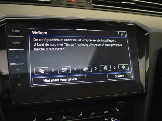 Volkswagen Passat Variant GTE Business 218pk | Panorama dak | Dodehoekdetectie | Achteruitrijcamera  | Navigatie | ... ActivLease financial lease