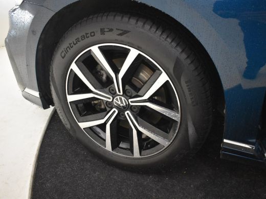 Volkswagen Passat Variant GTE Business 218pk | Panorama dak | Dodehoekdetectie | Achteruitrijcamera  | Navigatie | ... ActivLease financial lease