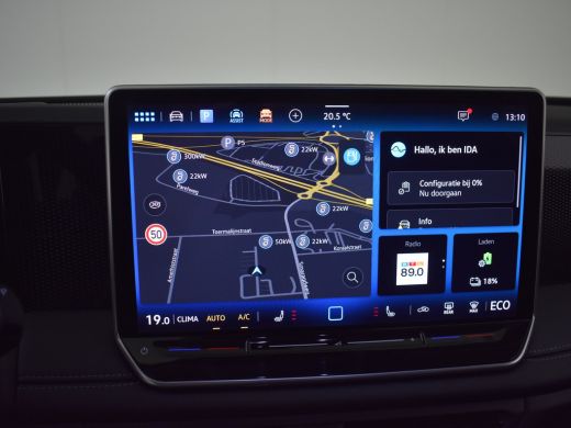 Volkswagen Tiguan Life Edition - eHybrid Inclusief &euro;2000,- inruilvoordeel | Trekhaak | 'App-Connect' draadloze smar... ActivLease financial lease